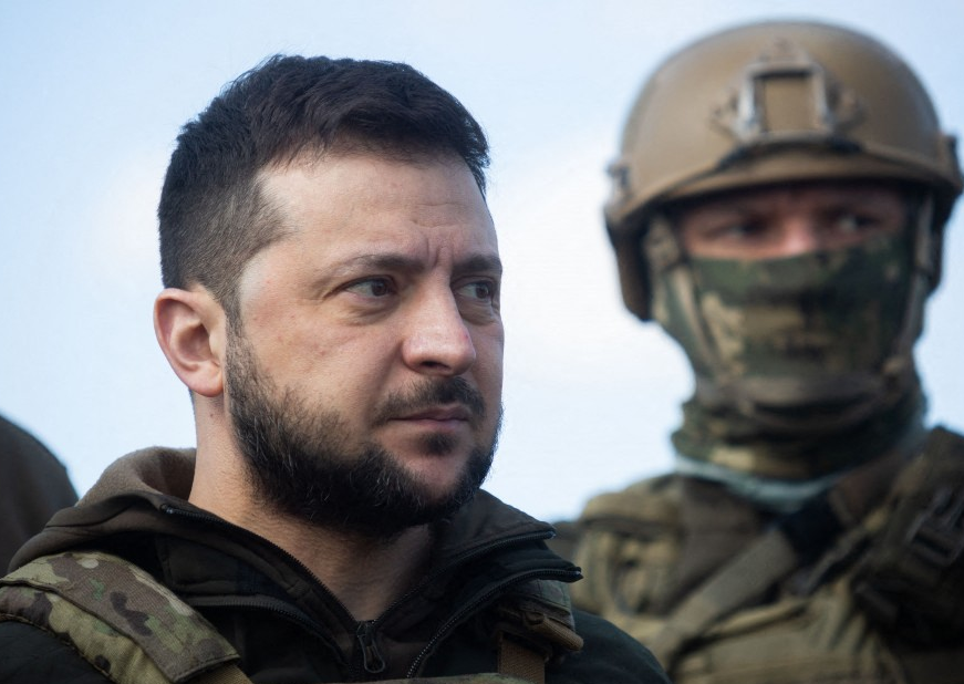 爱游戏下载-哥伦比亚轻取乌克兰，范戴克扛起全队