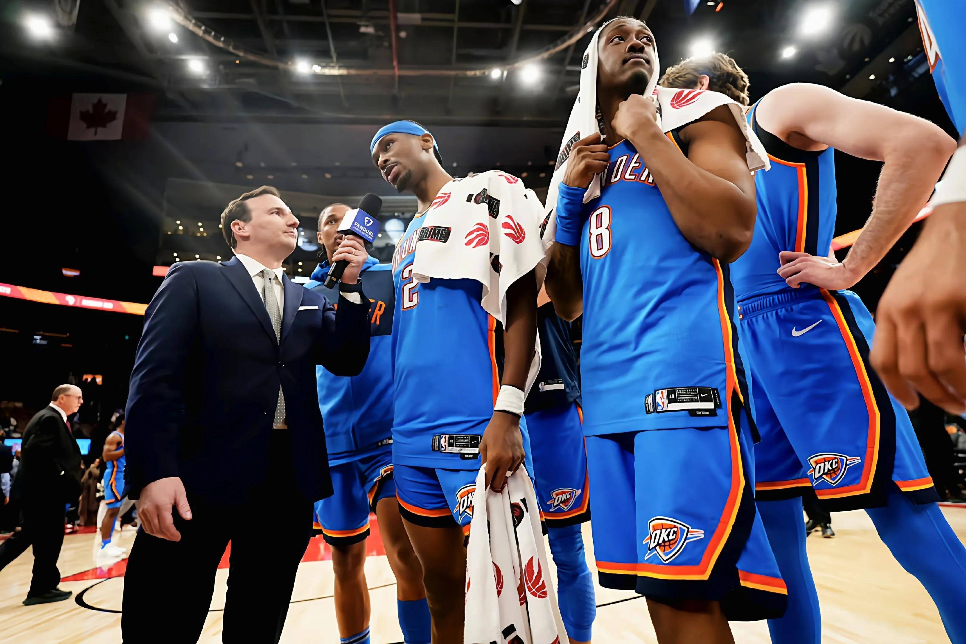 爱游戏体育-鹈鹕鏖战山东队，麦科勒姆关键制胜