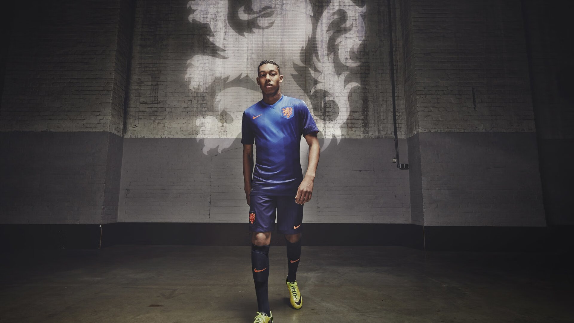 爱游戏在线-杰伦·格林，撕裂马刺防线的休斯顿彗星