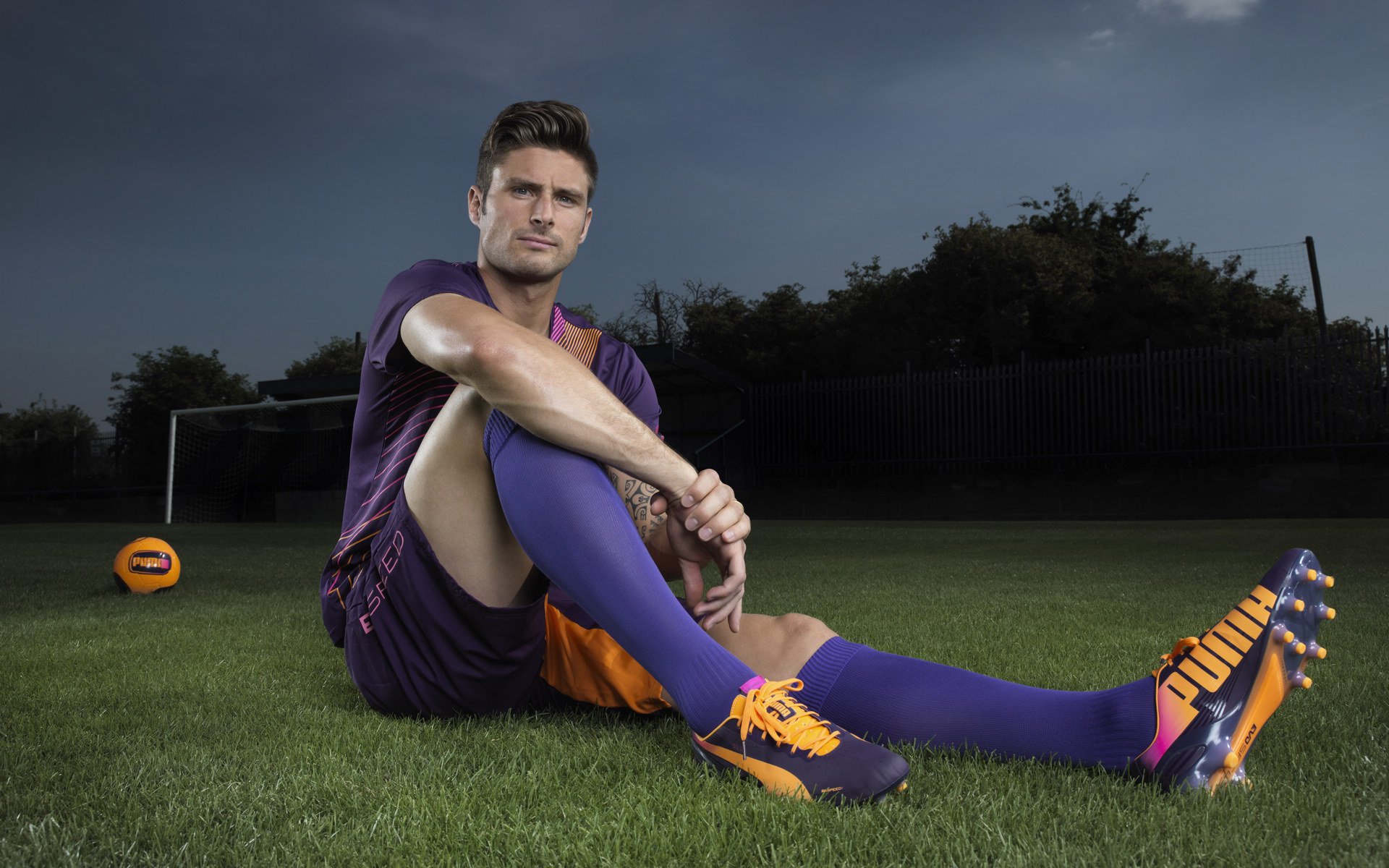 爱游戏APP-德甲争冠战与伊拉克封锁，当绿茵场连接起破碎的世界